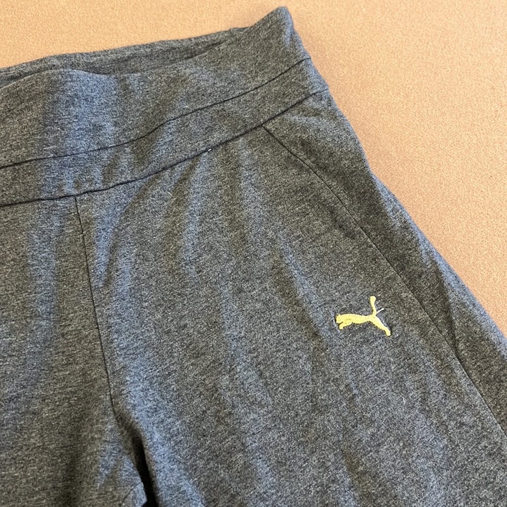 Puma gray capris - Picture 2 of 5